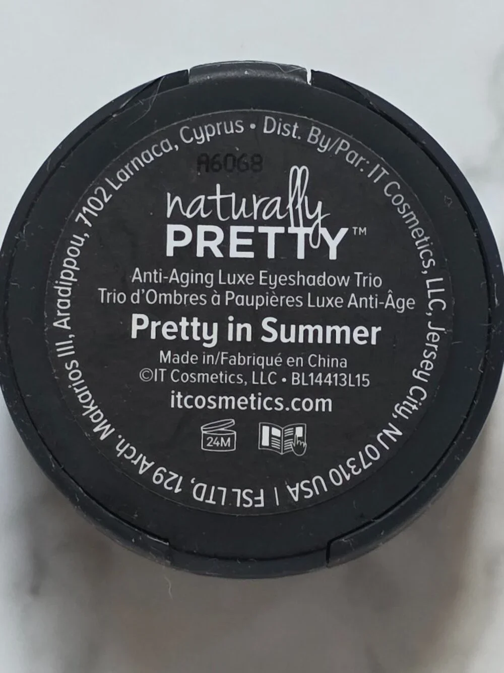 IT Cosmetics Naturally Pretty PRETTY IN SUMMER Luxe EyeShadow Trio